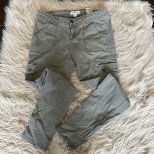 Hollister Low Rise Cargo Pants